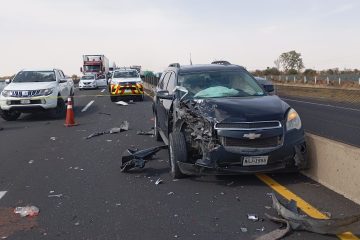 Cinco personas fallecidas, accidente autopista Valle de Guadalupe