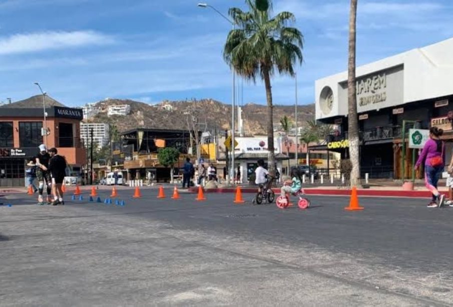 Los Cabos festeja 14 años de Ciclovía Recreativa