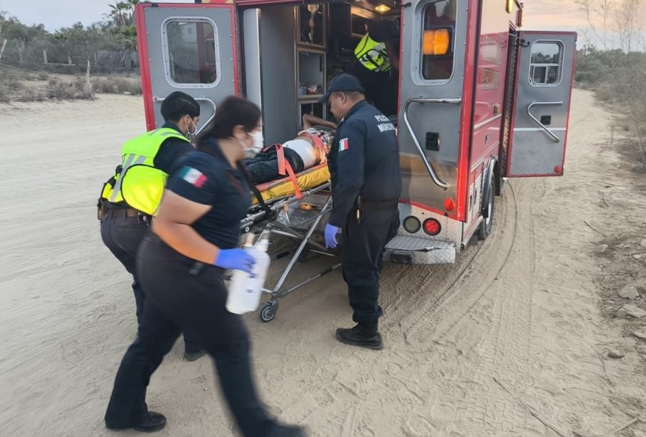 Muere hombre en situación de calle tras ser acuchillado