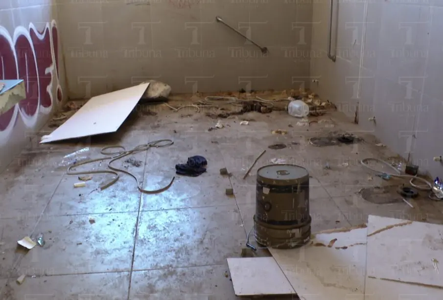 Sanitarios del parque Francisco King en La Paz, en pésimo estado