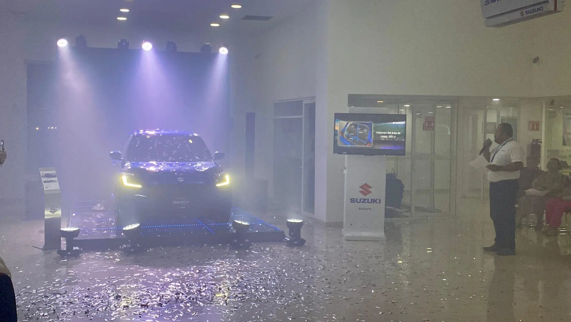 Llega a La Paz el Suzuki Swift Boostergreen 2025