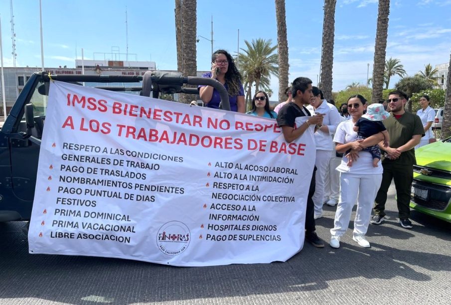 Manifestantes en Baja California Sur