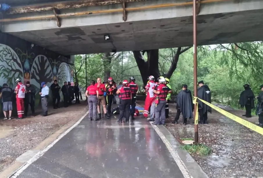 Escena de la muerte del joven ahogado en Monterrey