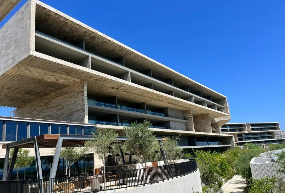 Los Cabos cierra julio con una leve baja en ocupación hotelera