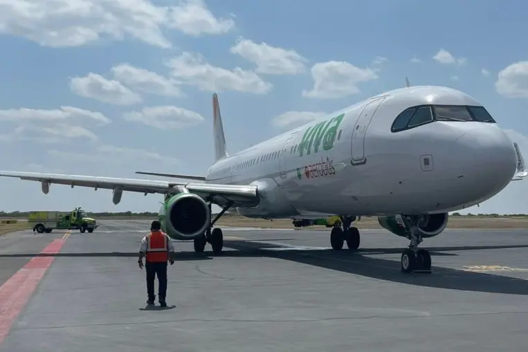 Anuncian dos nuevas rutas áreas para La Paz