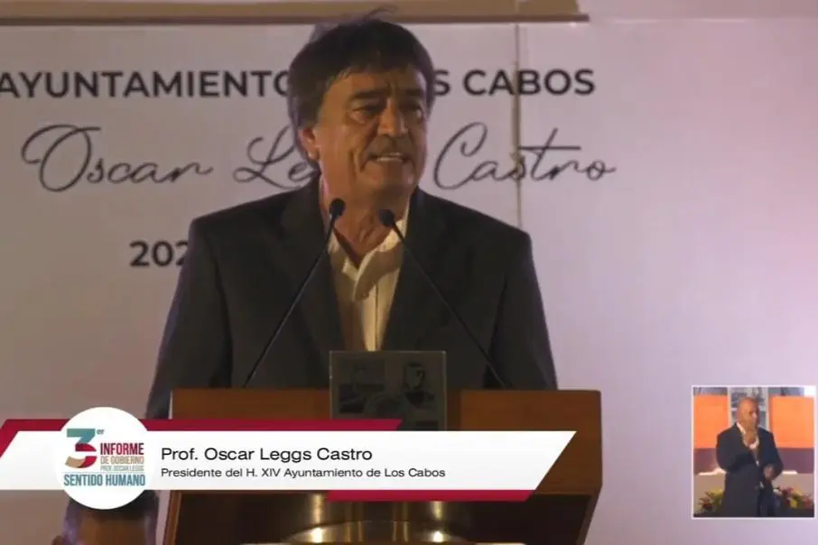 Ausencias y críticas marcan el último informe de Óscar Leggs en Los Cabos