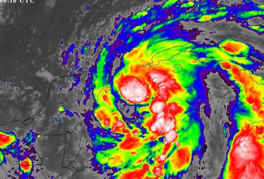 Tormenta tropical Helene amenaza la Península de Yucatán