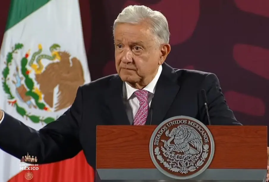 AMLO.