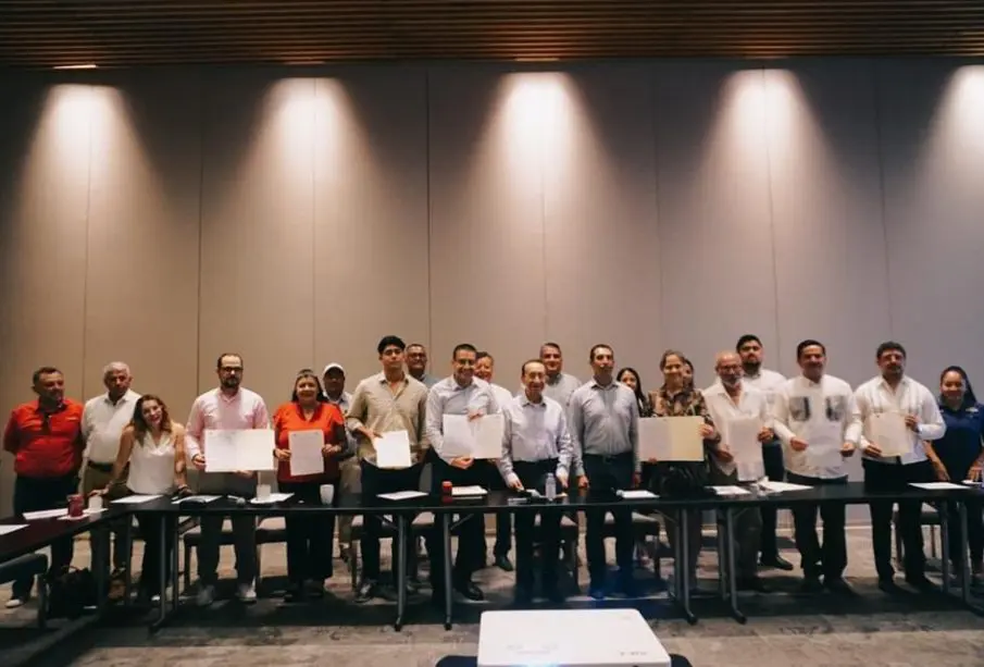 Lanzan Acuerdo por un Baja California Sur 100% limpio en Los Cabos