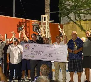 “Los Compadres” ganadores absolutos del Bisbee’s Los Cabos Offshore