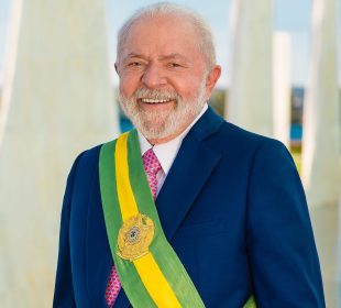 Luiz Inácio Lula da Silva, obligado a regresar a CDMX