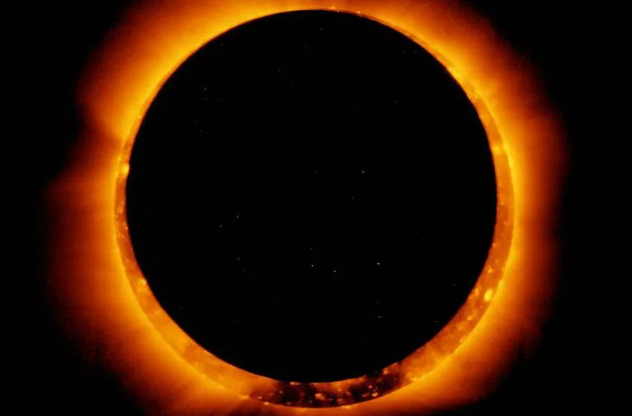 Eclipse solar anular 'Anillo de fuego'