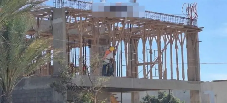 Trabajador muere electrocutado en obra de Cabo San Lucas