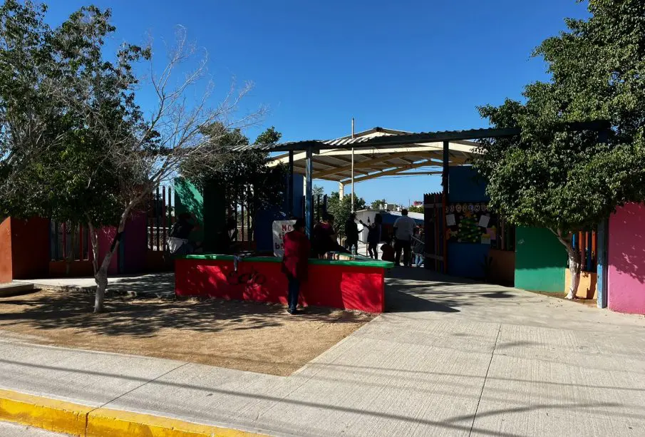 Inician en Los Cabos el programa “Adopta una Escuela”