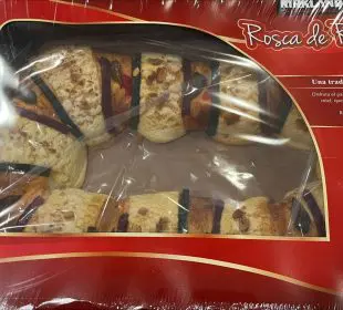 Ciudadanos de Los Cabos comienzan a revender Roscas de Reyes del Costco