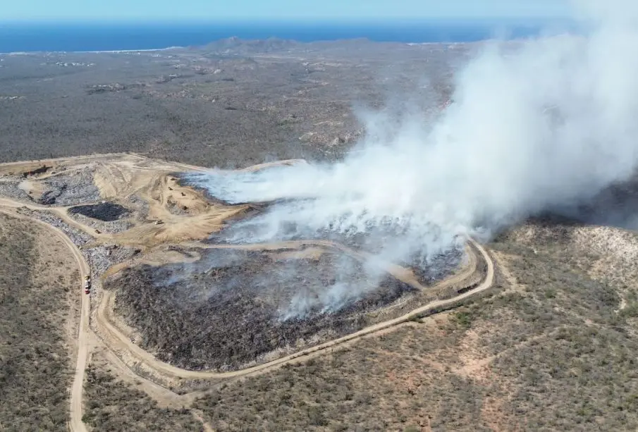 Queda por sofocar el 20% de la basura siniestrada del relleno sanitario de Cabo San Lucas