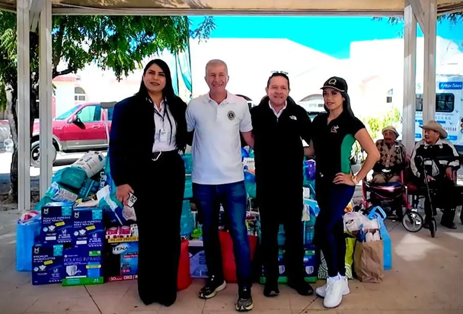 se realizó la entrega oficial de donativos, por parte de CPS Media La Paz, al Asilo de Ancianos San Vicente de Paúl.