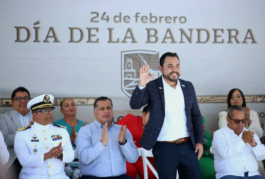 Día de la Bandera se conmemora en Los Cabos