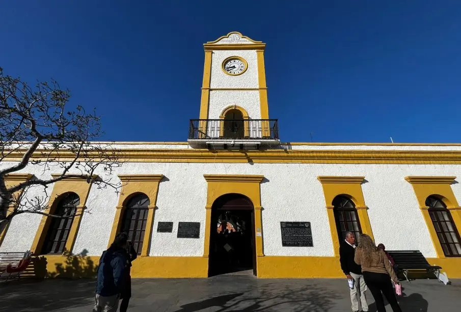 Gobierno de Los Cabos reduce nómina en 15 millones