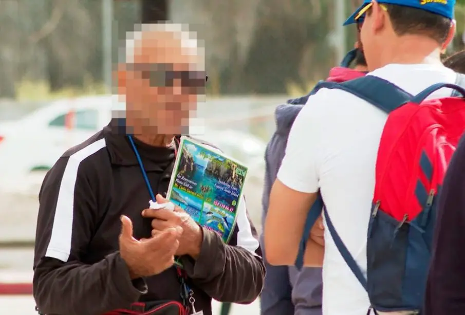 Prestador de servicios turísticos ambulante