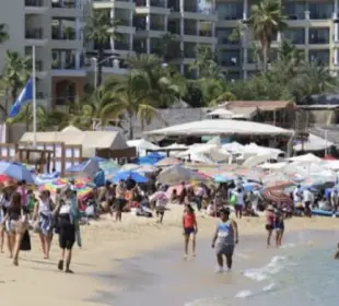 Spring breakers en Los Cabos