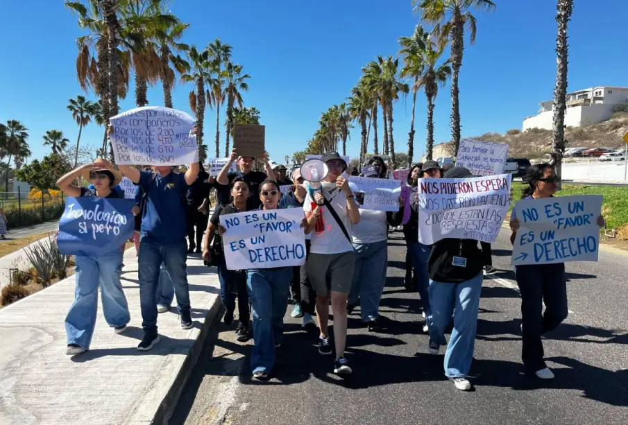 Alumnos del ITES se manifiestan ante la falta de maestros