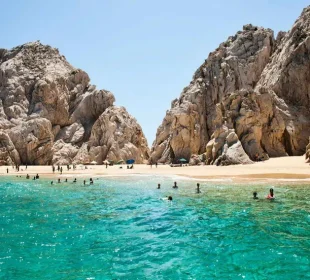 Guía de playas imperdibles en Los Cabos esta Semana Santa