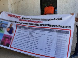 Entre los afectados se encuentra la empresa Automotriz Transmar de Cortés S.A. de C.V., así como ciudadanos que entregaron sumas considerables de dinero sin recibir los vehículos prometidos.