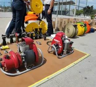 Refuerzan capacidad operativa del Cuerpo de Bomberos de San José del Cabo con nueva unidad y equipamiento