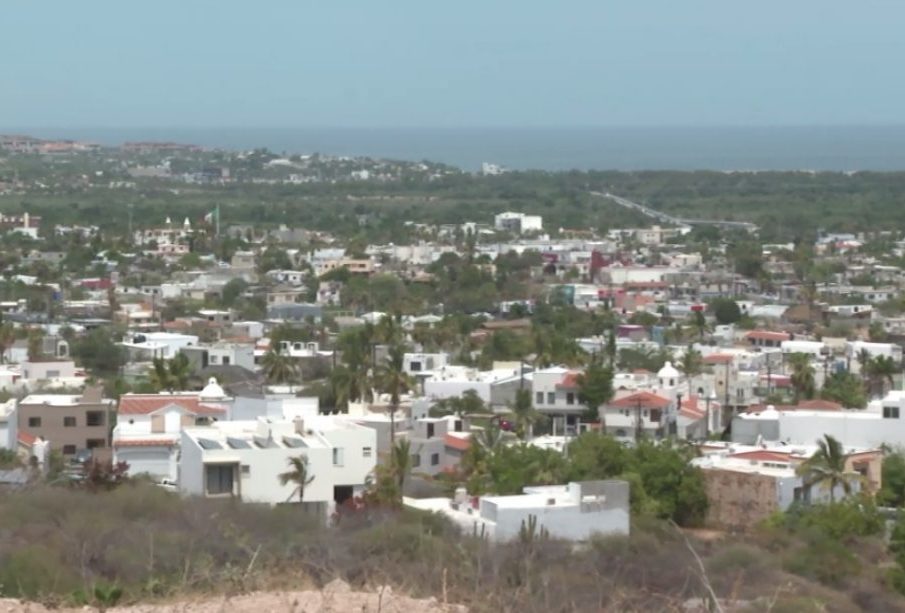 Autoridades buscan terrenos con condiciones técnicas para desarrollar viviendas en Los Cabos, como parte del Programa Nacional de Vivienda.