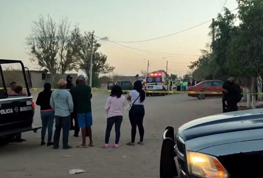 Un menor de seis años perdió la vida tras ser embestido por una camioneta en la colonia Pioneros en Ciudad Constitución, municipio de Comondú. Autoridades investigan los hechos.