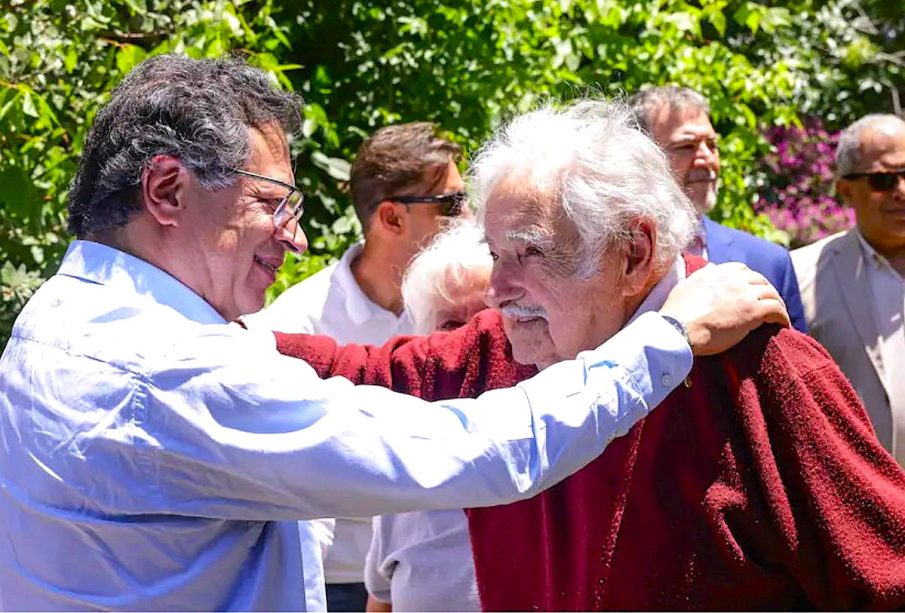 Pepe Mujica con Gustavo Petro