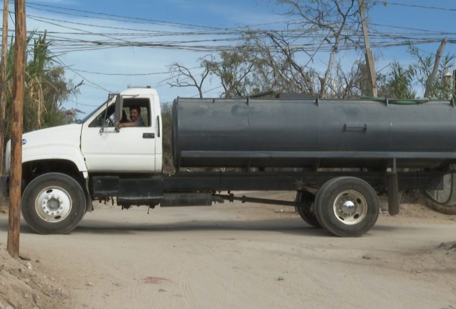 Cabildo busca fijar tarifa del servicio de agua por pipa