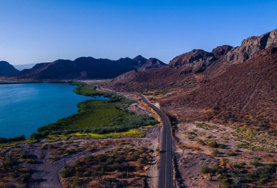 Red carretera de Baja California Sur alcanza 6,986 km