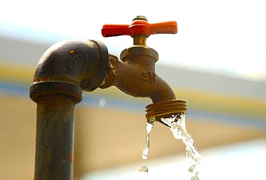 Tandeo de agua en Los Cabos