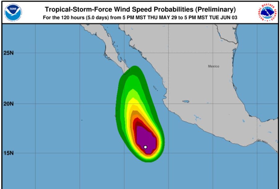 Alvin, tormenta tropical, se mantiene lejos de costas mexicanas