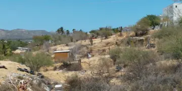 Vecinos reportaron un nuevo asentamiento irregular detrás del fraccionamiento Barlovento, en una cañada cercana al Parque Hundido, en San José del Cabo.