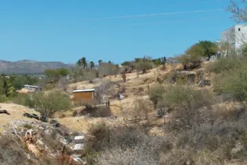 Vecinos reportaron un nuevo asentamiento irregular detrás del fraccionamiento Barlovento, en una cañada cercana al Parque Hundido, en San José del Cabo.