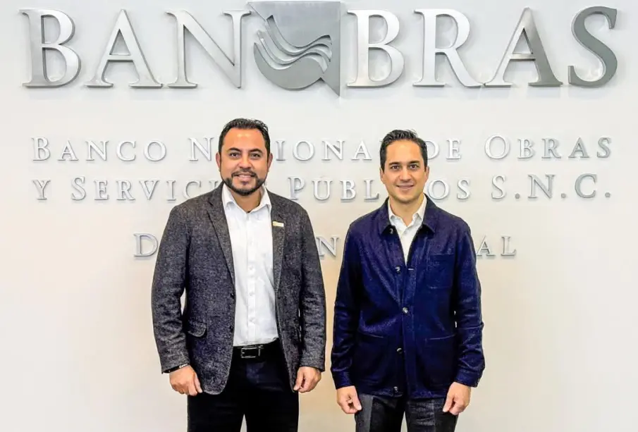 Christian Agúndez en Banobras para obras de construcción
