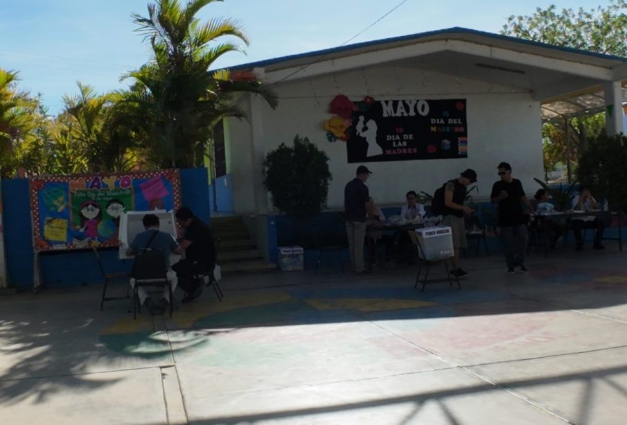 De acuerdo con datos estatales, el padrón electoral total fue de 633 mil 744 personas, con una lista nominal de 628 mil 571. En el caso de Los Cabos, se estima que el padrón local oscila entre 200 mil y 250 mil personas.