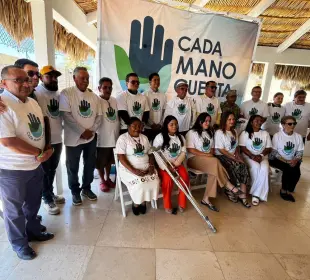 Con apoyo de drones, arranca campaña de limpieza “Cada Mano Cuenta” en playas de CSL