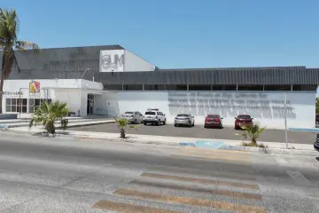 Gimnasio de Usos Múltiples (GUM) de La Paz