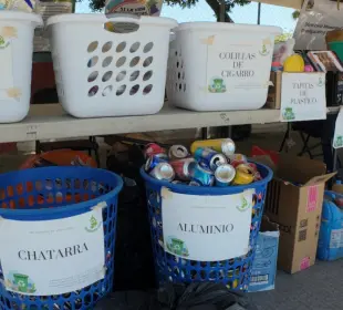 ciudadanos de Los Cabos participaron en la jornada mensual de recolección de residuos. PET, cartón y electrónicos fueron algunos de los materiales reciclables entregados. Autoridades buscan hacer esta actividad cada 15 días y fomentar la conciencia ambiental desde casa.