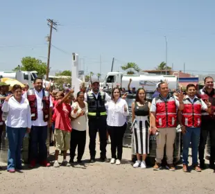 Cada tinaco se entrega con mil 100 litros de agua potable, en coordinación con OOMSAPAS Los Cabos