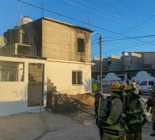 Un incendio en vivienda El Zacatal San José del Cabo movilizó a cuerpos de rescate. Piden extremar cuidados por sobrecargas eléctricas.
