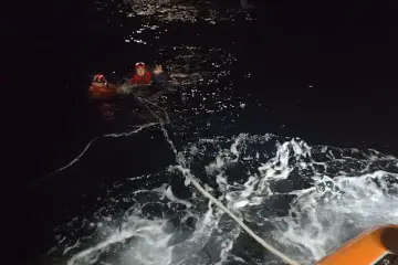 Rescate de avioneta Isla Cerralvo: Semar salvó a cuatro tripulantes que amerizaron por falta de combustible. Todos resultaron ilesos.