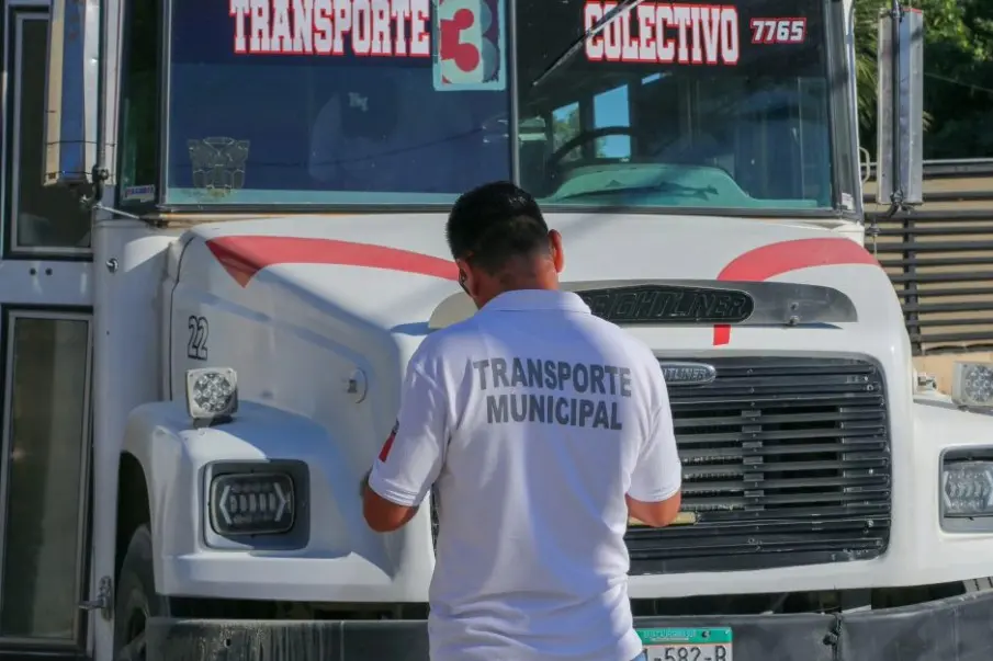 Diputado Huerta Leggs propone más inspectores para regular el transporte
