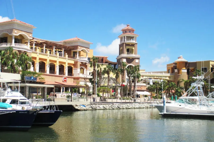 Turismo nacional incrementa las ventas en comercios