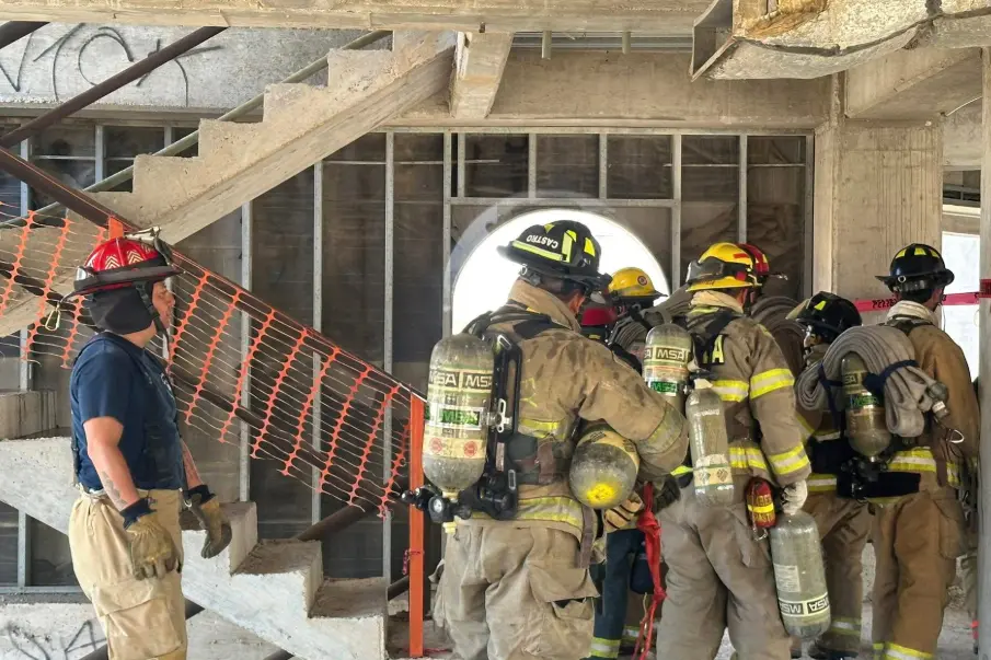 Bomberos de CSL cuentan campo de entrenamiento para certificar a personal turístico en primeros auxilios