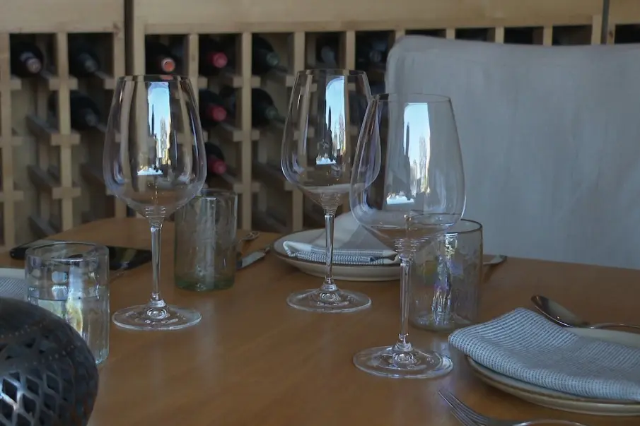 Cobro al Derecho al Saneamiento Ambiental divide opiniones entre los clientes de restaurantes